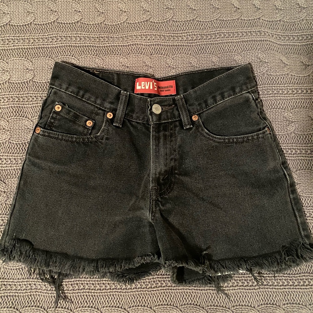 Levi’s Women’s Relaxed Fit 550 Jean Shorts